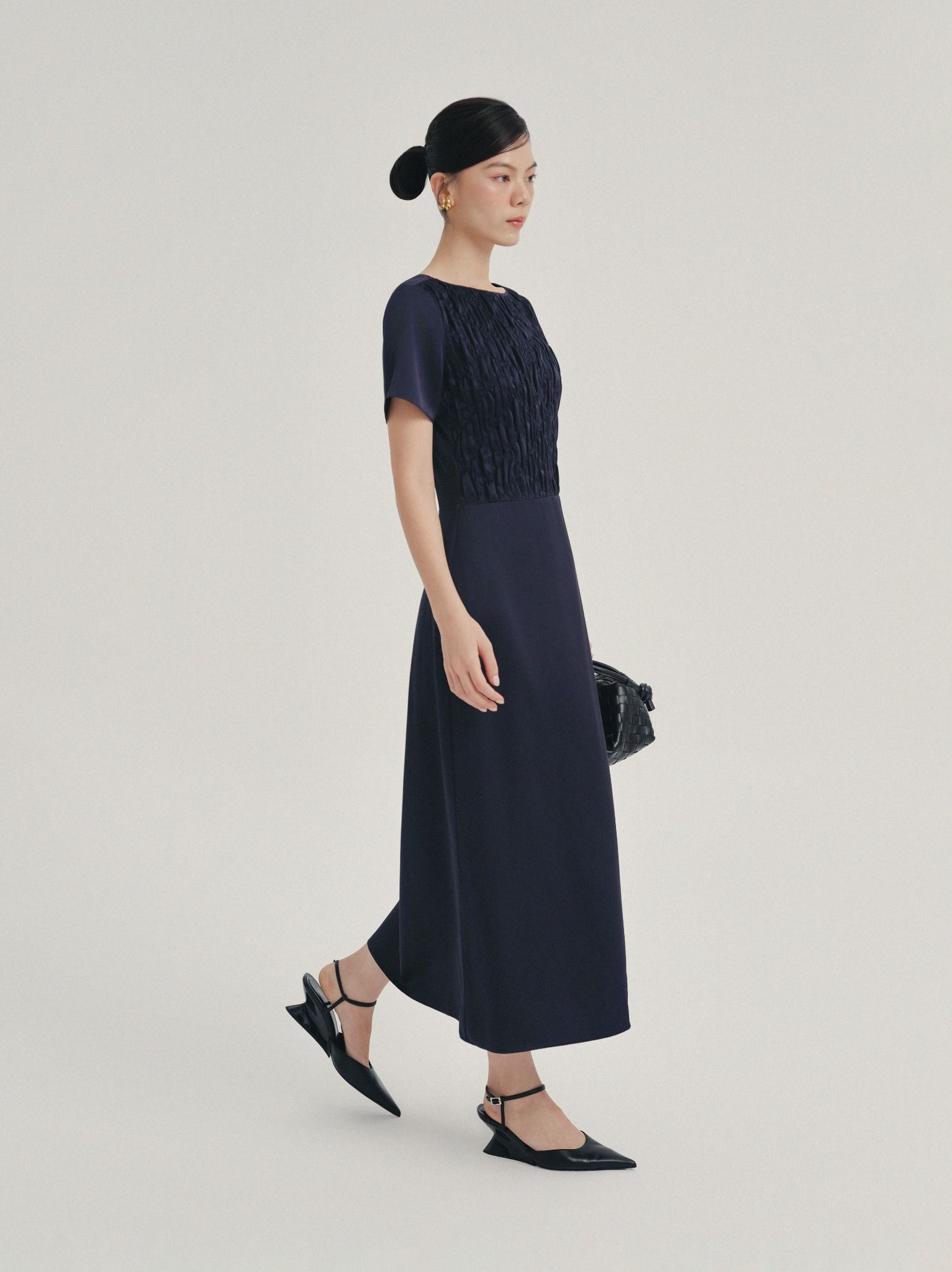  Đầm midi dún con thoi | Mauve Blanket dress 