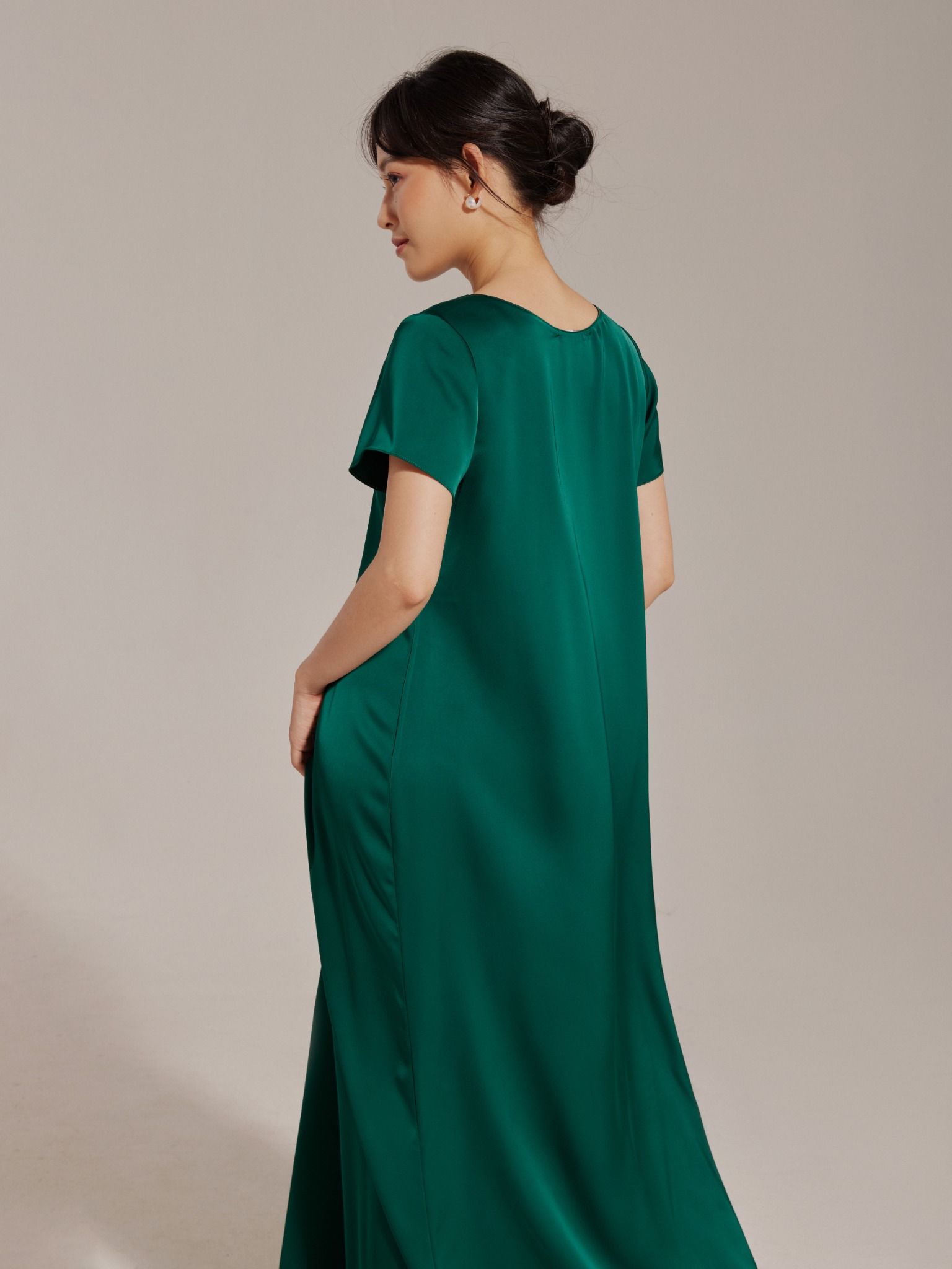  Đầm lụa dài ngắn tay Mauve Classy Silk dress 