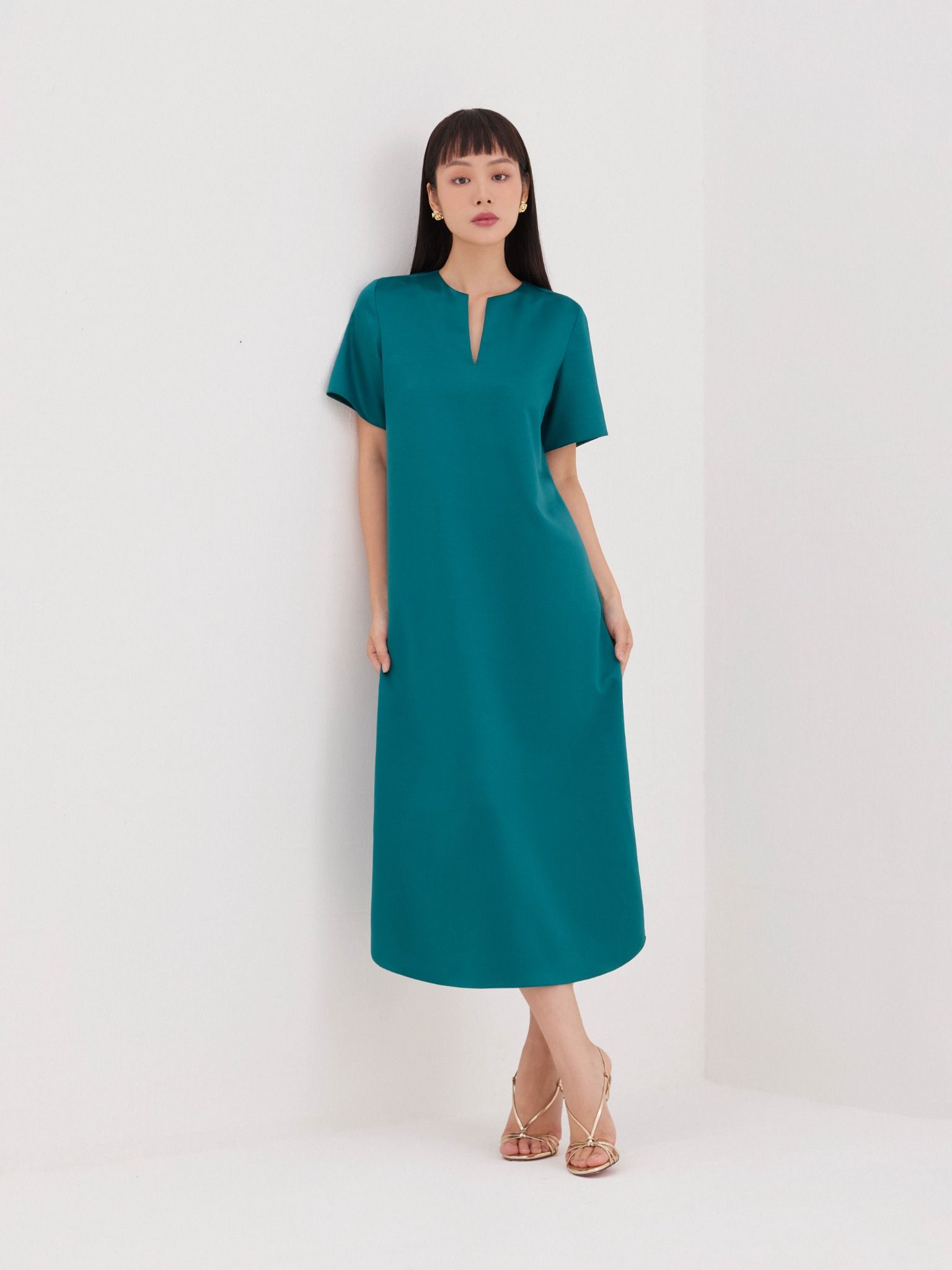  Đầm lụa hai da Mauve Y Neck dress 