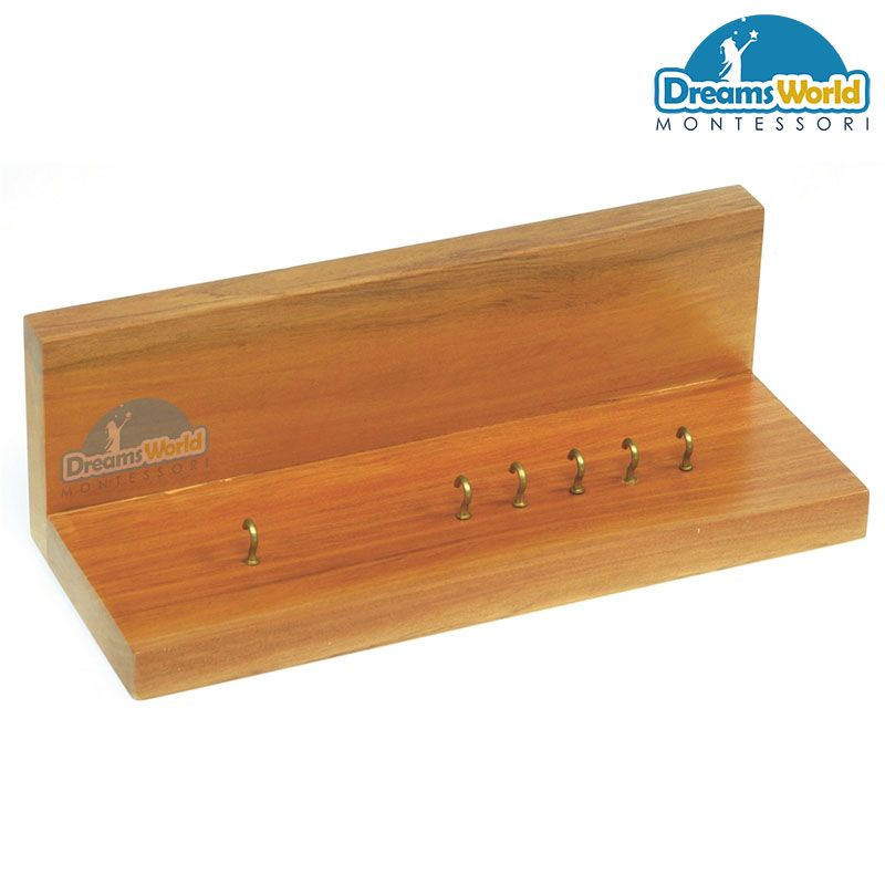  Giáo Cụ Montessori - Giá treo các chuỗi hạt màu 100 và 1000  - Wall Frame for 100 &1000 Bead Chains 