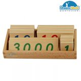  Giáo Cụ Montessori - Các thẻ số từ 1 đến 3000 cỡ nhỏ - Small Wooden Number Cards With Box (1-3000) 