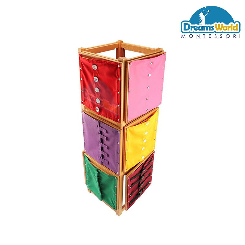  Giáo cụ Montessori - Khung gỗ 12 ô dùng để treo 12 khung áo - Dressing Frame Stand For 12 Frames 