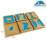  Giáo Cụ Montessori - Khay đựng mẫu đất và nước: bộ 1 - Land and Water Form Trays:Set 1 