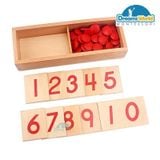  Giáo Cụ Montessori - Các thẻ số và hạt chấm đỏ - cut-out numeral and counters 