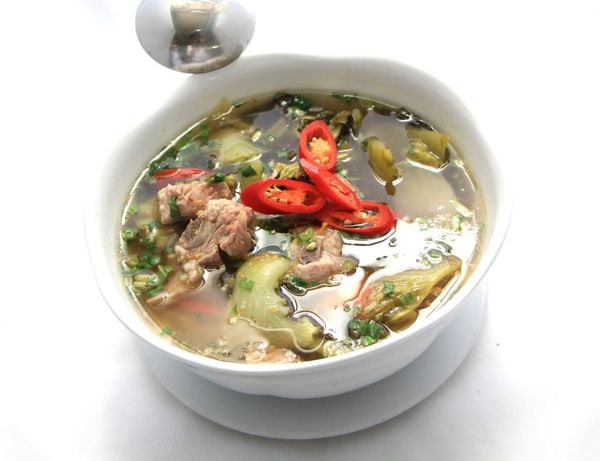  Canh Cải Chua Sườn Non 