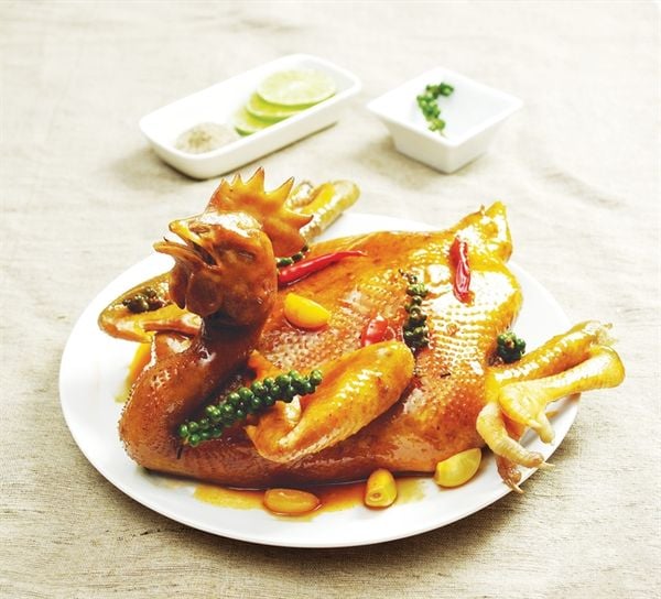  Gà Ta Mấp Mắm Nhĩ (con) 