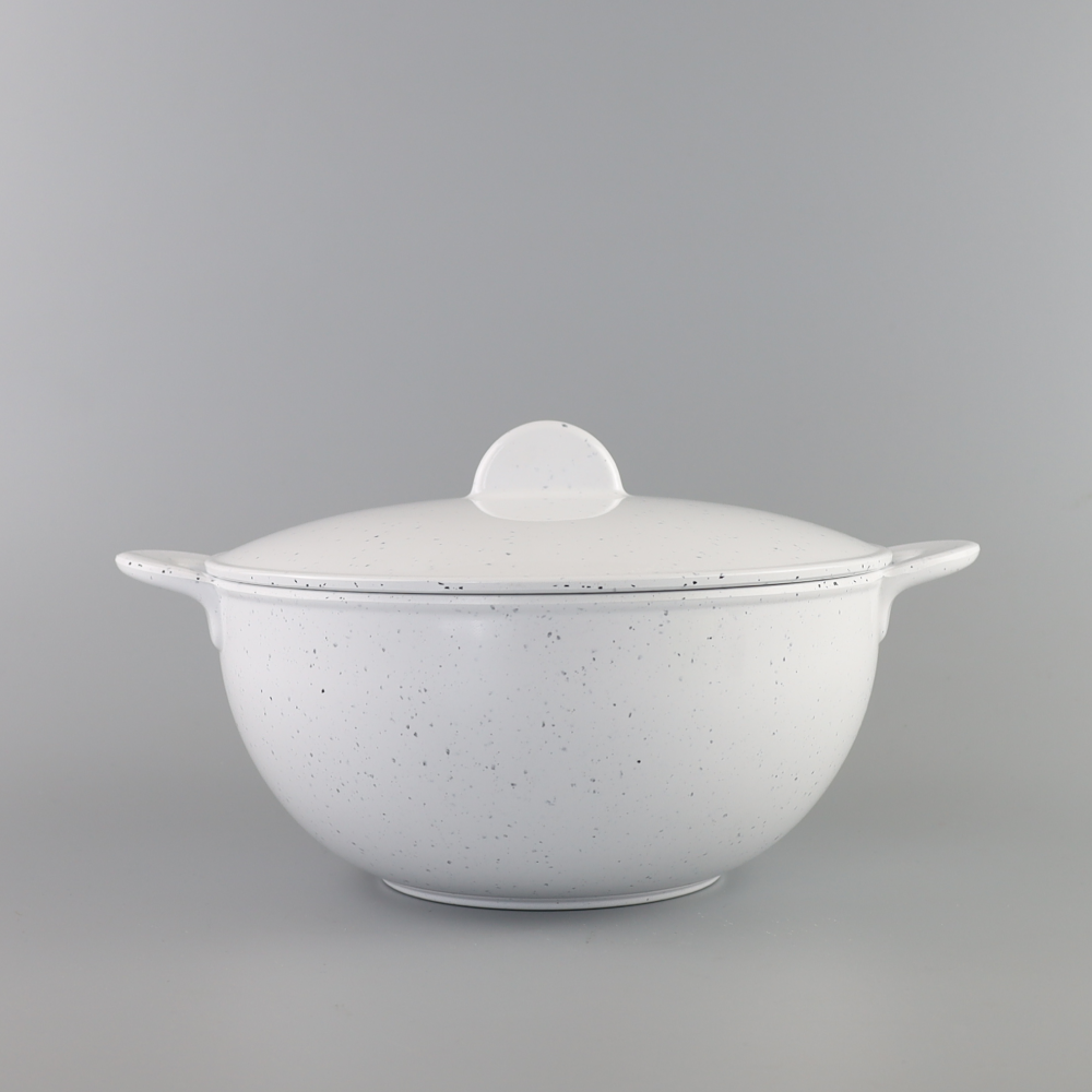 Bowl with lid 8