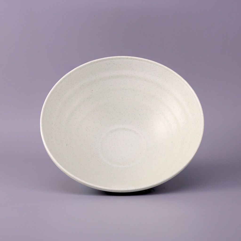 Matte round plate 9.5