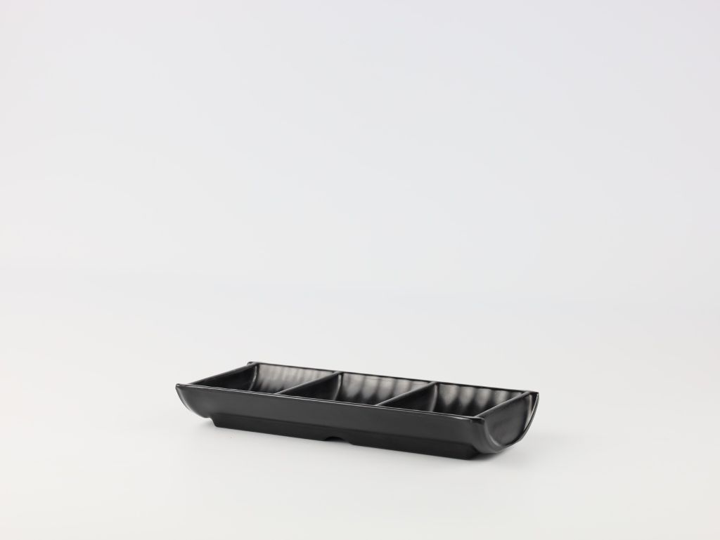 Triple matte sauce tray 7.5