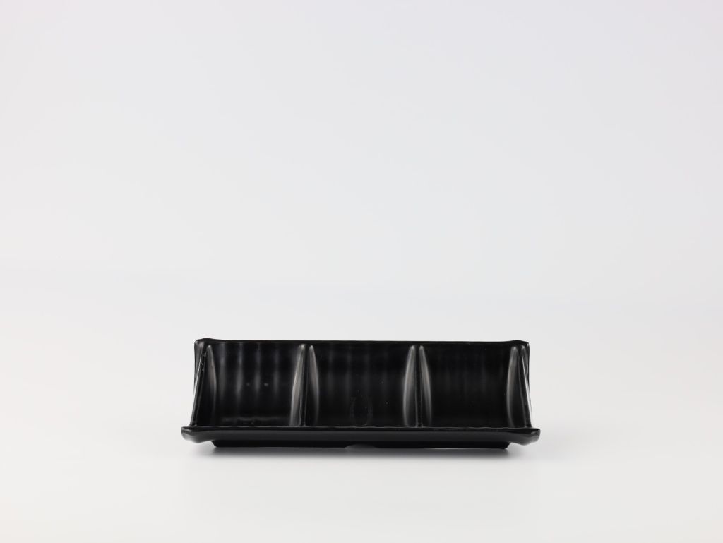 Triple matte sauce tray 7.5