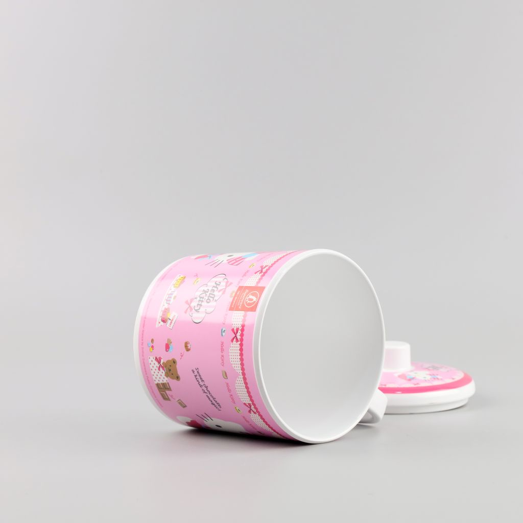 Ca nước có nắp 4 Hello Kitty Chocolate | CL639-4