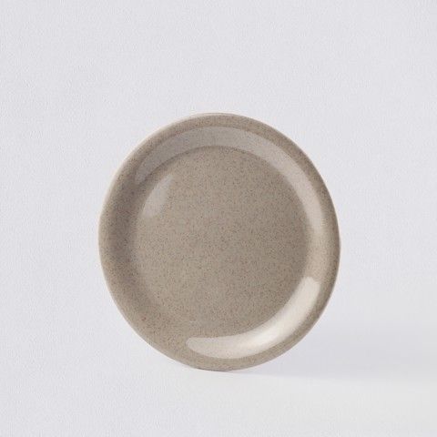 Round plate 12