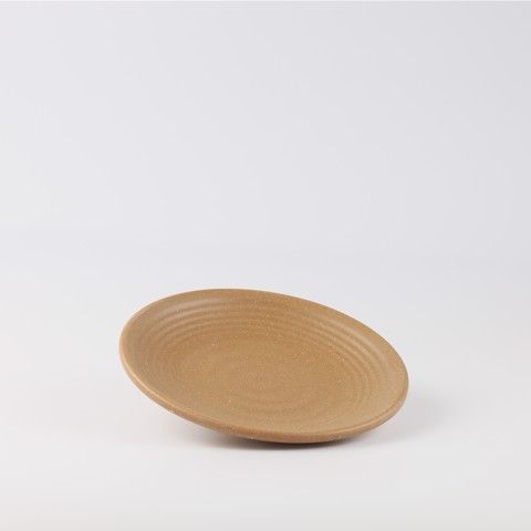 Matte round plate 11