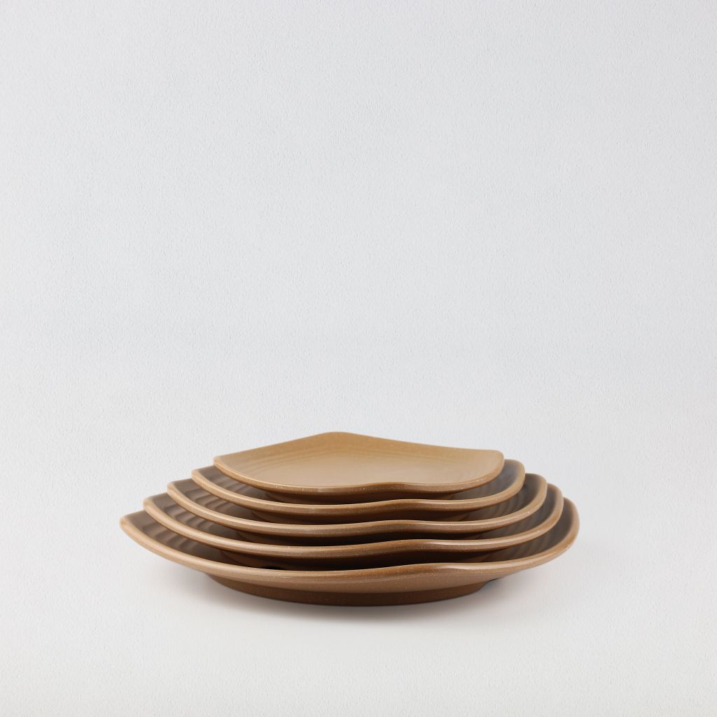 Dĩa Vuông Cạnh Tròn Nhám 7.5