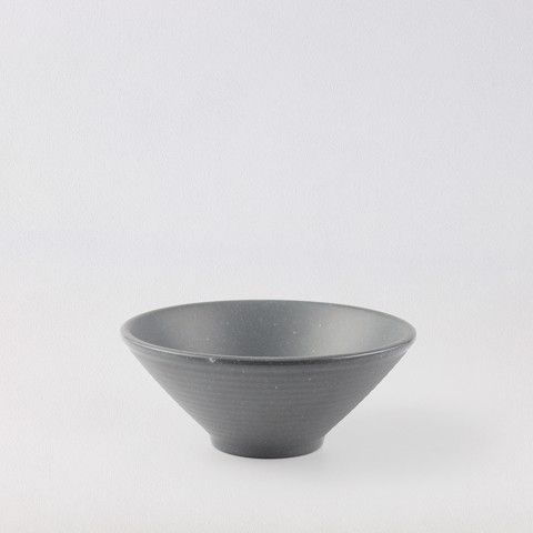 Matte round bowl 8