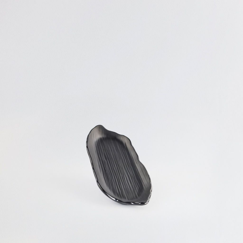 Dĩa Oval Cách Điệu Nhám 16