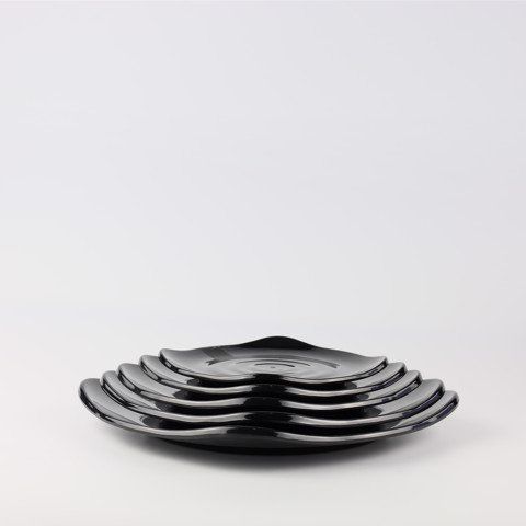 Square whorl plate 6