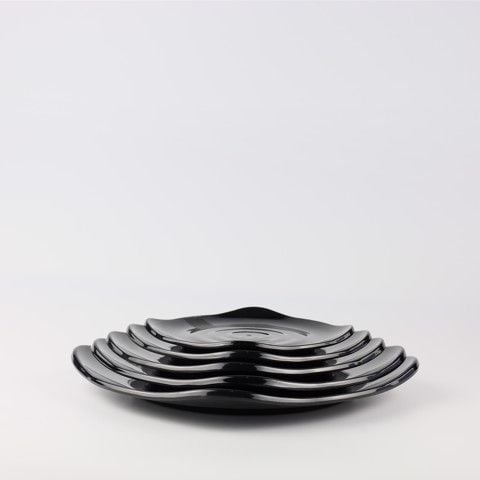 Square whorl plate 8