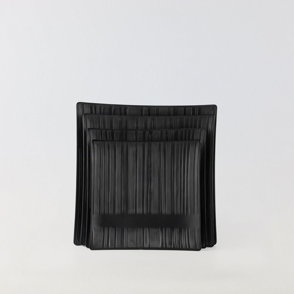 Dĩa Vuông Cạn Vân Nhám Mờ 9.4