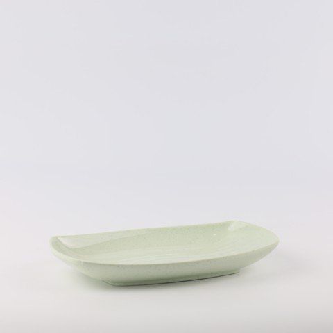 Boat-shape plate 9.5