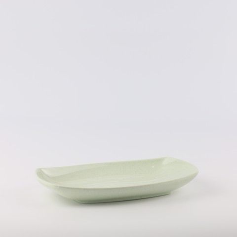 Boat-shape plate 8.5