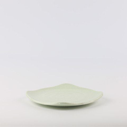 Square whorl plate 10