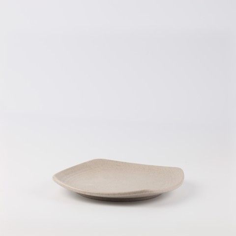 Matte square rounded edge plate 9.5