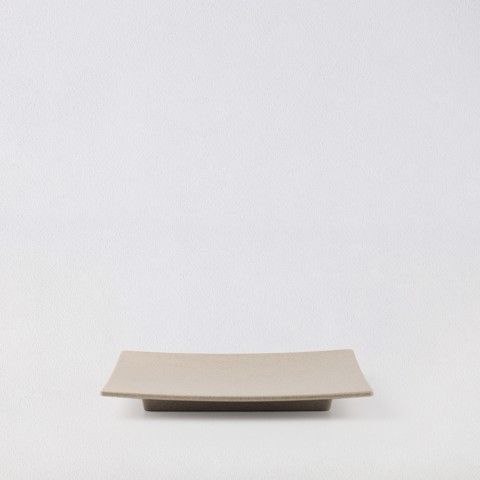 Sandy rectangular plate 9