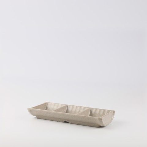 Triple matte sauce tray 7.5