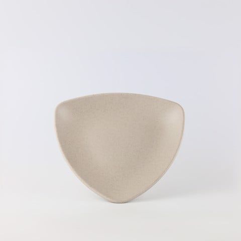 Matte triangle plate 8