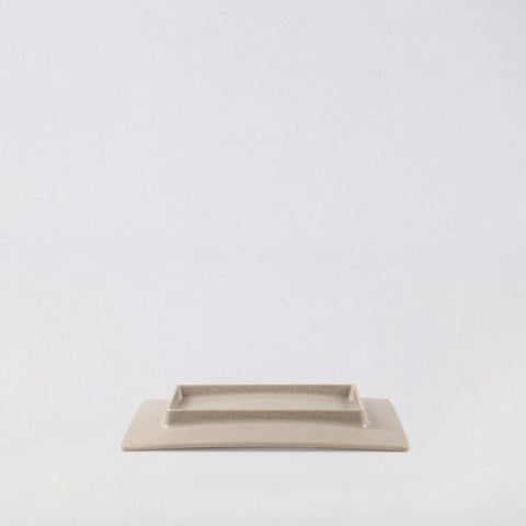 Sandy rectangular plate 10