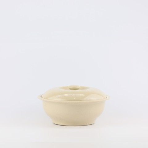 Bowl with lid 8