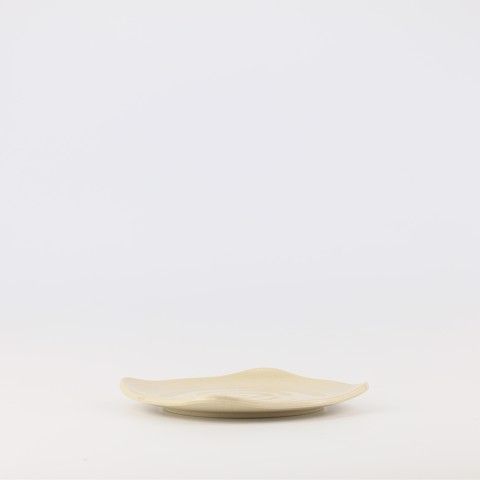 Square whorl plate 8