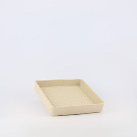 Sandy square tray 7.25