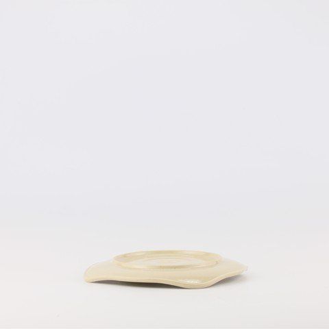 Square whorl plate 6