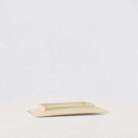 Sandy rectangular plate 8