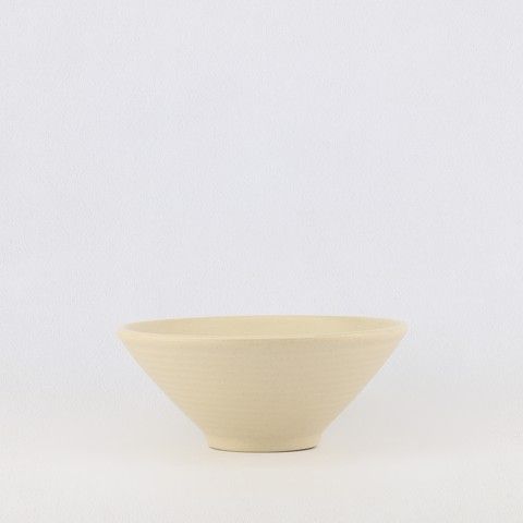 Matte round bowl 8