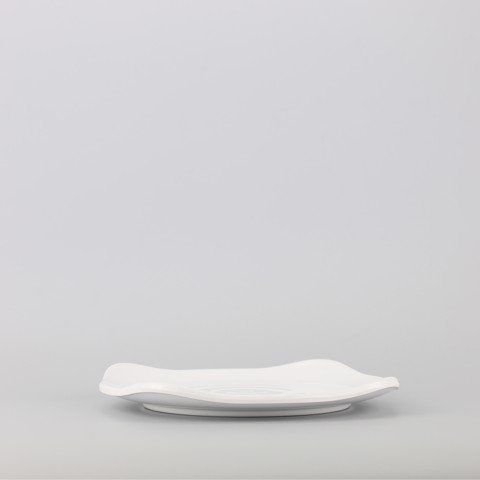 Square whorl plate 10