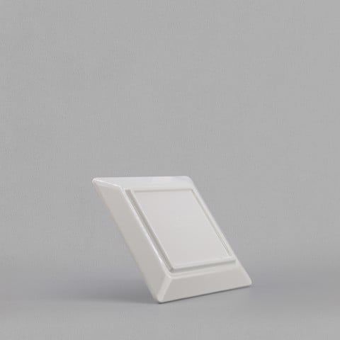 Square plate 7.25