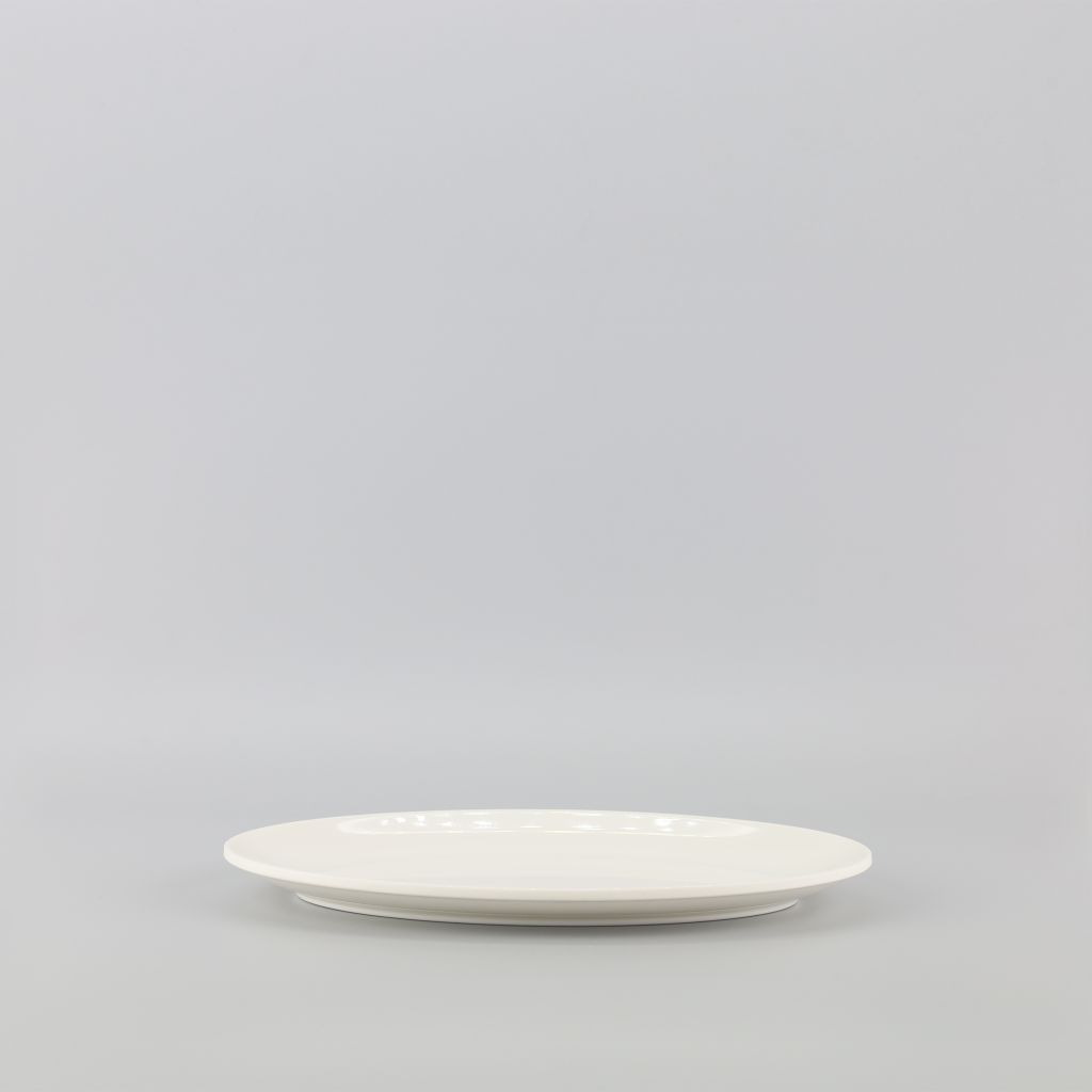 Oval plate 8