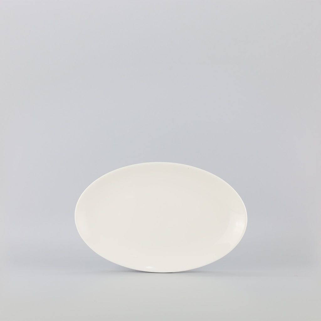 Oval plate 8