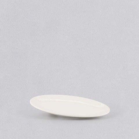 Oval plate 18
