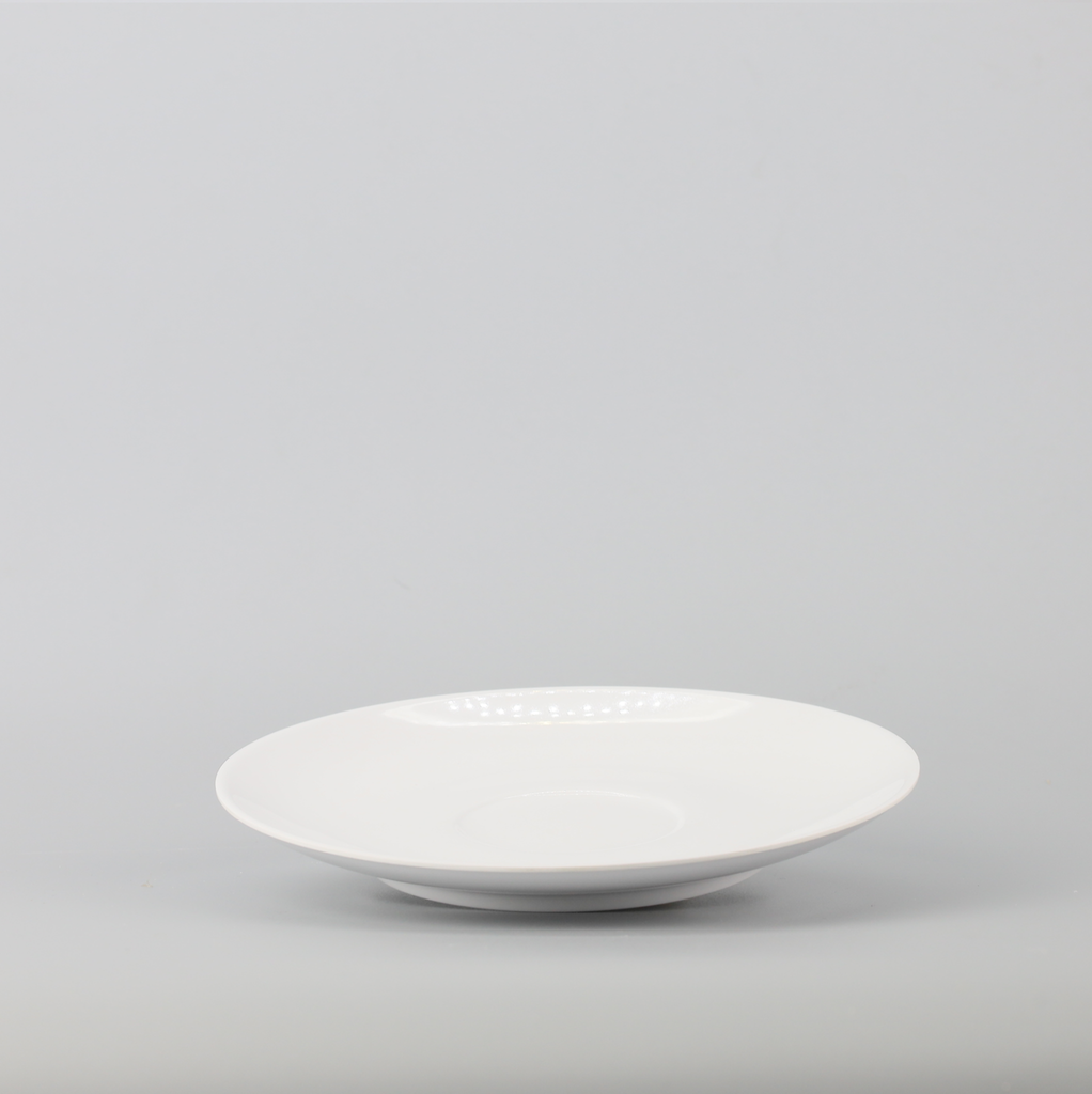 Saucer 6