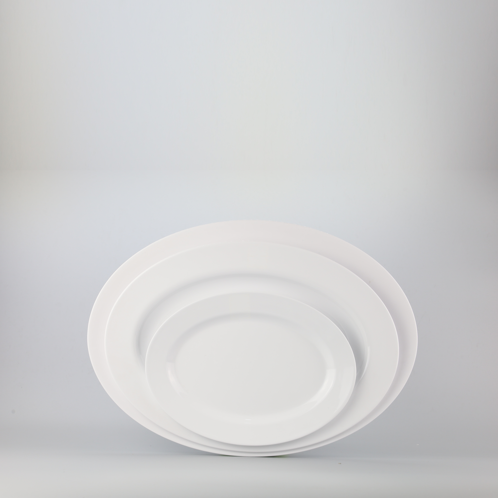 Oval Plate 14