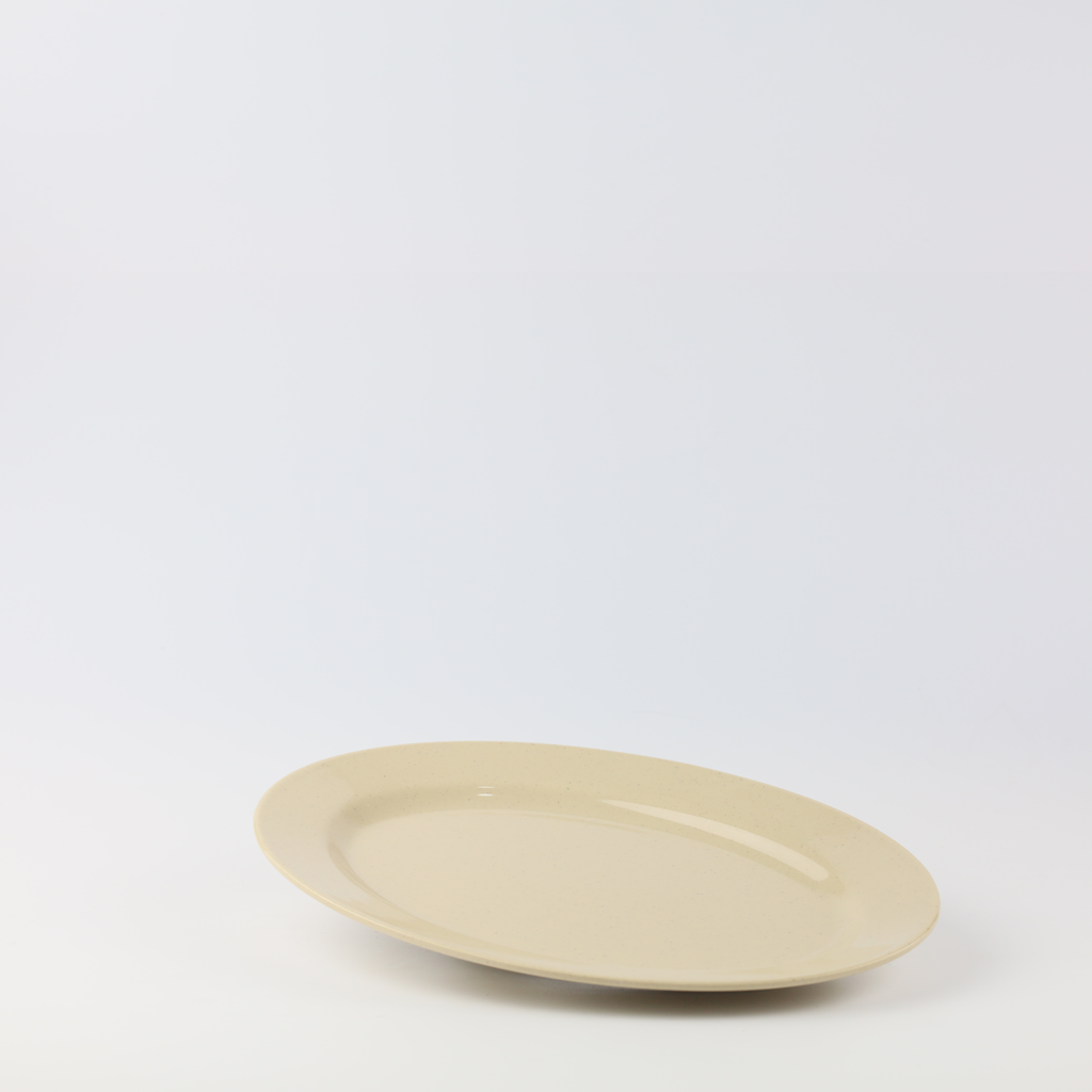 Oval Plate 14
