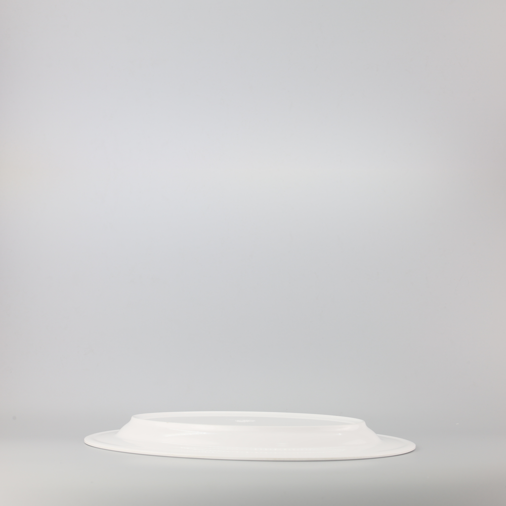 Oval Plate 14