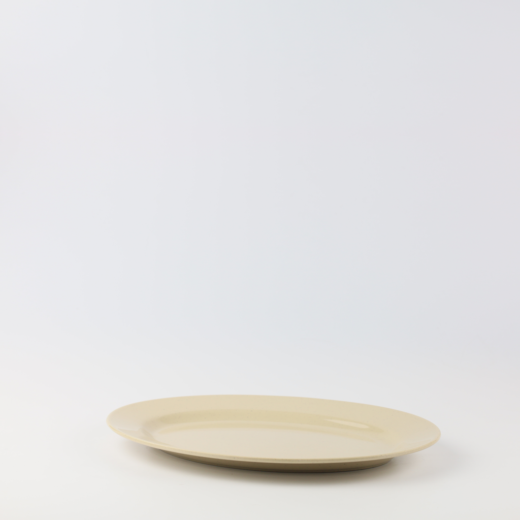 Oval Plate 14