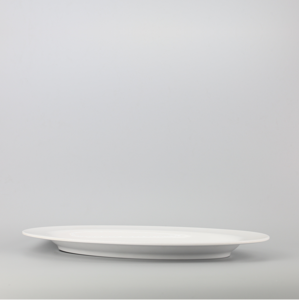 Oval Plate 10