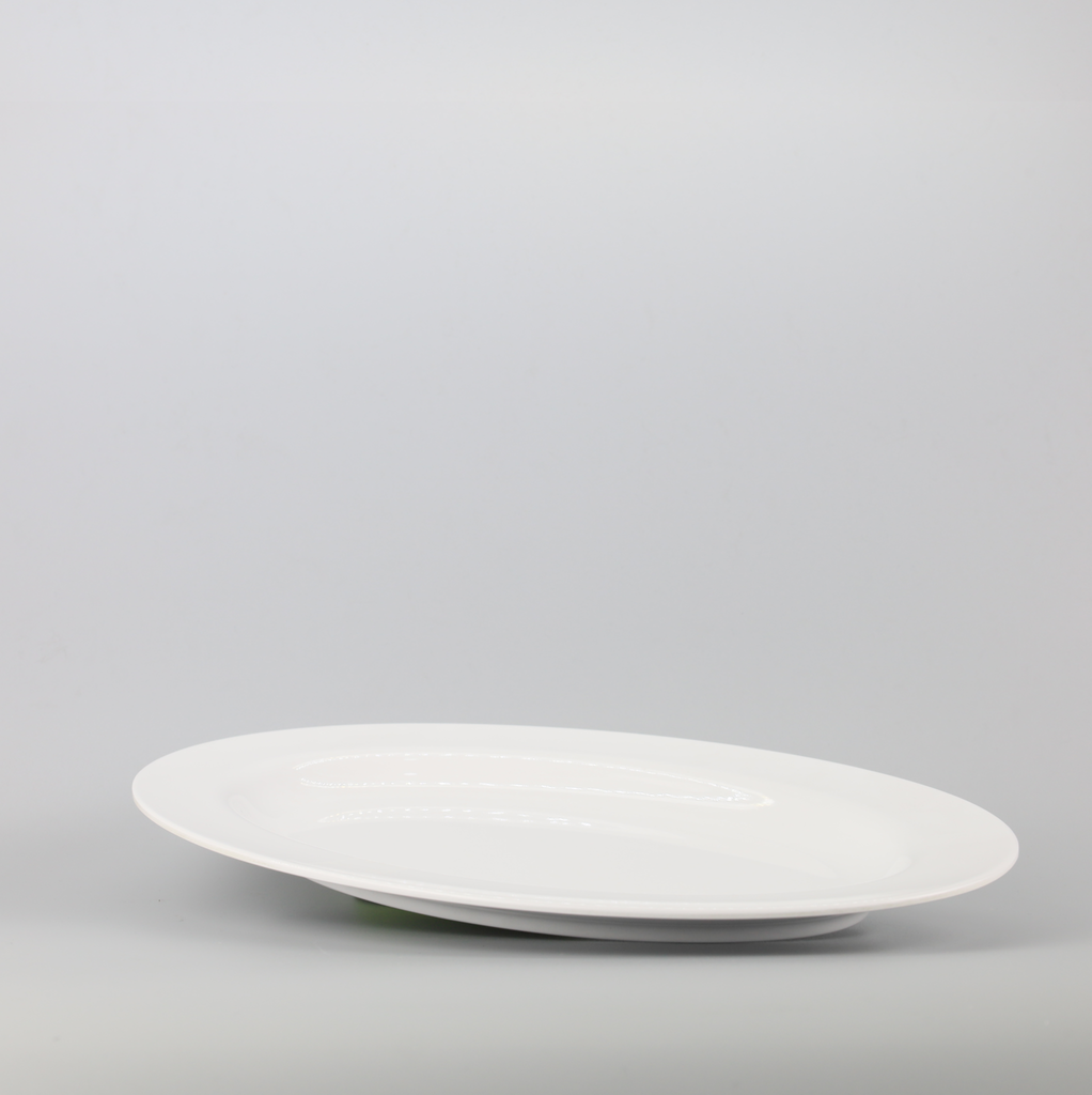 Oval Plate 10