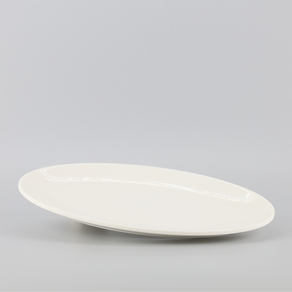 Oval Plate 10